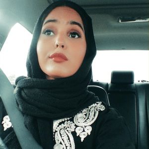 Meet your Posher, Nawal